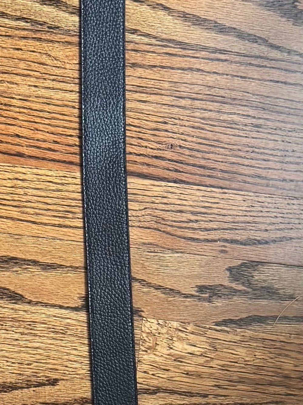 NWT Gucci  Reversible Pebbled Leather Belt with Gold Double GG Buckle - Picture 5 of 11